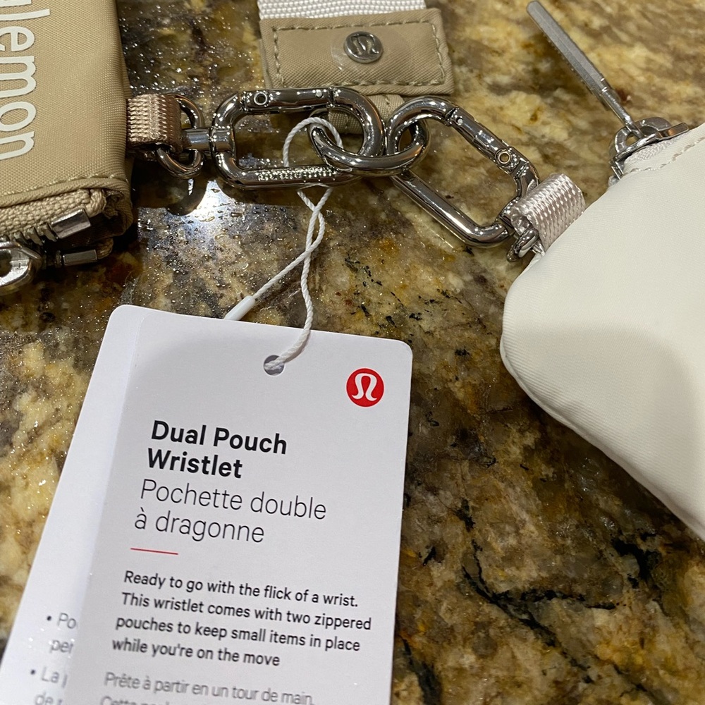Lululemon Dual Pouch Wristlet Khaki/Opal BNWT - never used - Picture 6 of 7